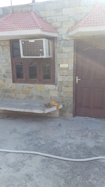  4 BHK Apartment at Sector 10 Dwarka – for Sale
