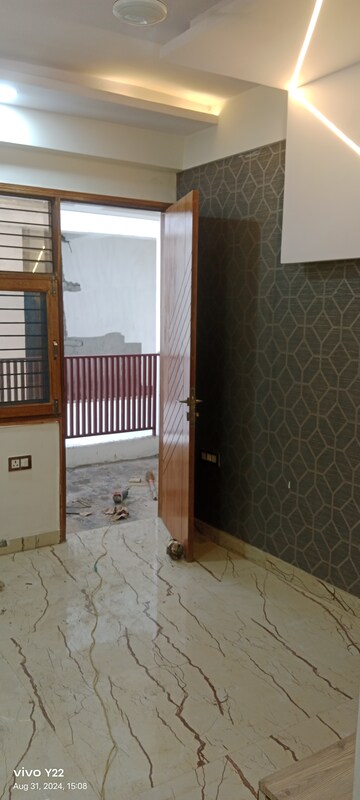 Balcony in 2 BHK Builder Floor at Sector 73 – for Sale