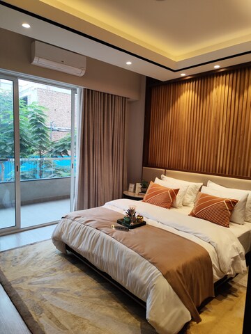 Bedroom in 3.5 BHK Builder Floor at Adani Samsara, Sector 60 – for Sale