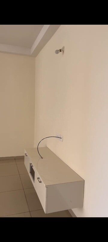 Furnished Amenities in 2 BHK Apartment at Prestige Royale Gardens, Gantiganahalli – for Rent