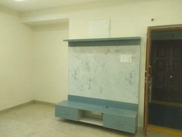 Furnished Amenities in 3 BHK Apartment at Manikonda – for Rent