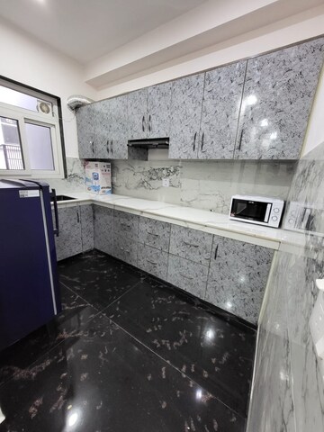 Kitchen in 1 BHK Builder Floor at Sector 24 – for Rent