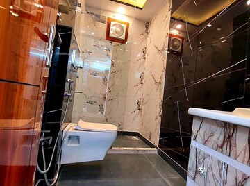 Team Area in 3 BHK Builder Floor at Govindpuri – for Sale