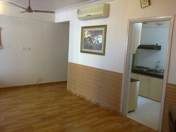 Room in 2 BHK Apartment at Hiranandani Gardens Eternia, Powai – for Rent