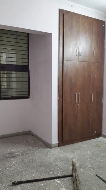  2.5 BHK Apartment at Sector 6, Dwarka – for Sale
