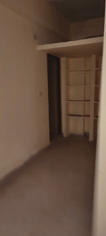 Room in 1.5 BHK Apartment at Moosapet – for Sale