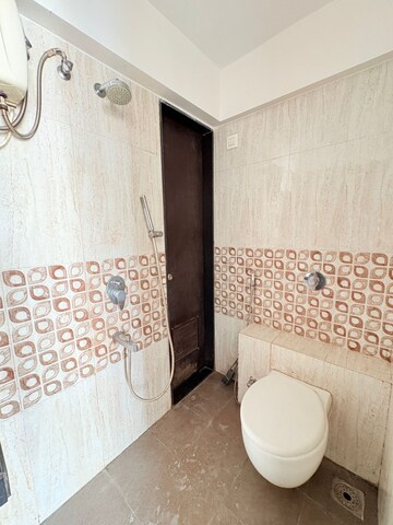 Master Bedroom in 2 BHK Apartment at The Baya Goldspot, Andheri East – for Rent