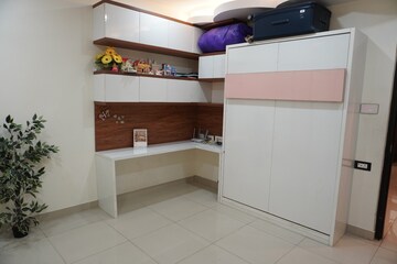 Furnished Amenities in 4 BHK Apartment at Appaswamy Splendour, Semmenchery – for Rent