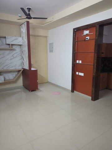 Room in 2 BHK Apartment at Prateek Grand City, Siddharth Vihar – for Rent