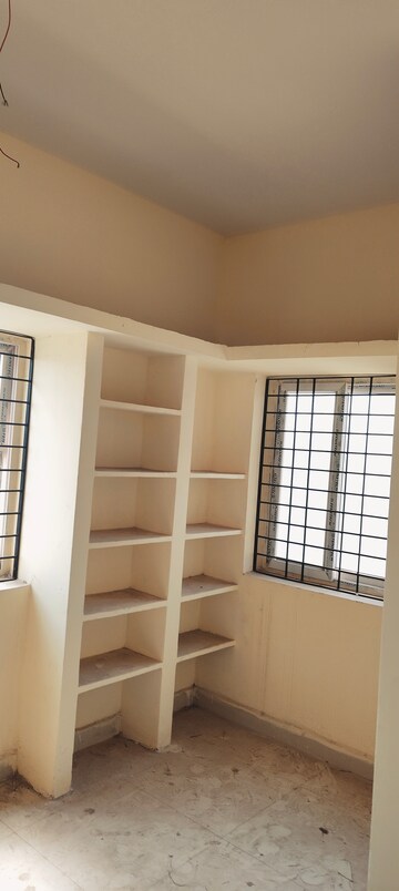 Room in 1.5 BHK Apartment at Moosapet – for Sale