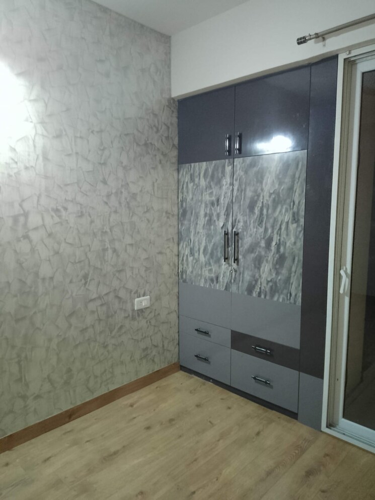 Room, prateek-grand-city 3 Bedroom 1585 Sq.Ft. Apartment In Siddharth Vihar Ghaziabad 8252544