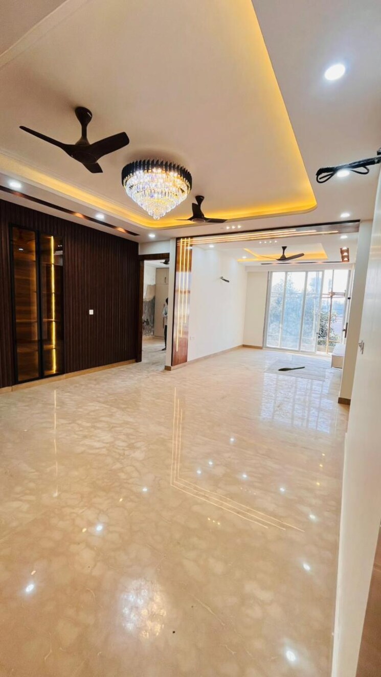 Room, m3m-atrium 3 Bedroom 1500 Sq.Ft. Builder Floor In Sector 57 Gurgaon 8252597