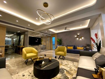 Living Room in 2 BHK Apartment at Vishnu Mahal, Churchgate – for Sale