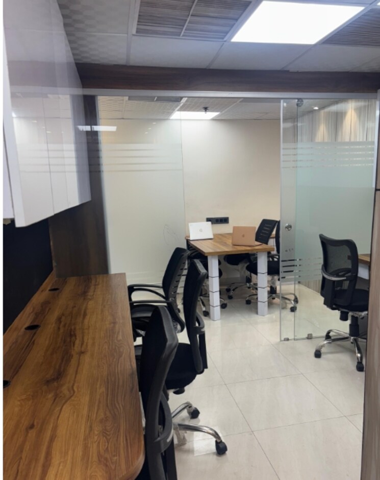 Master Bedroom, laxmi nagar 3 Bedroom 1100 Sq.Ft. Builder Floor In Laxmi Nagar Delhi 8252827