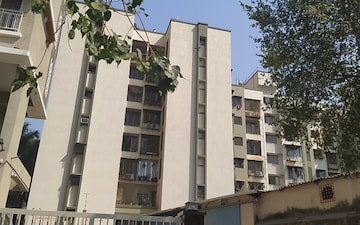 2 BHK Apartment For Rent in Estep Nagar CHS, Dahisar West