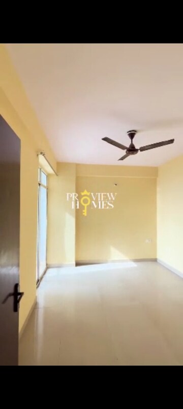 Room in 2 BHK Apartment at Proview Officer City, Raj Nagar Extension – for Sale