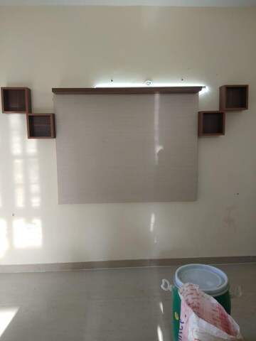 Furnished Amenities in 2 BHK Apartment at Shree Vardhman Mantra, Sector 67 – for Rent