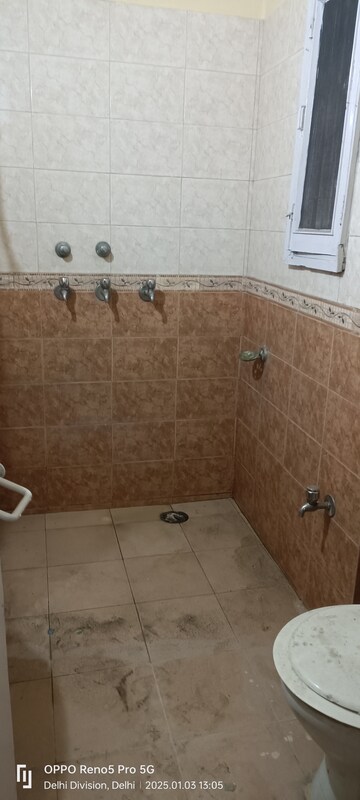 Bathroom in 4 BHK Villa at Janakpuri – for Sale