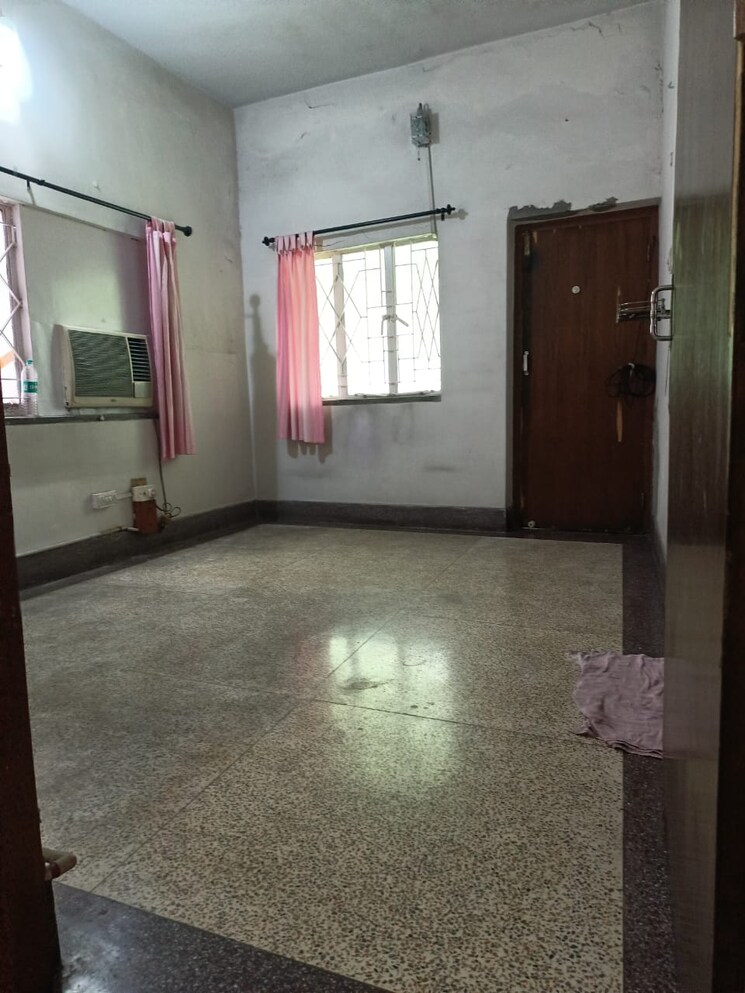 Room, kalighat 2 Bedroom 1050 Sq.Ft. Apartment In Kalighat Kolkata 8253171