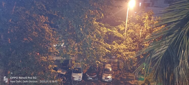 Garden, janakpuri 6 Bedroom 2025 Sq.Ft. Villa In Janakpuri Delhi 8253213