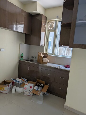 2 BHK Apartment For Rent in Pyramid Fusion Homes, Sector 70a