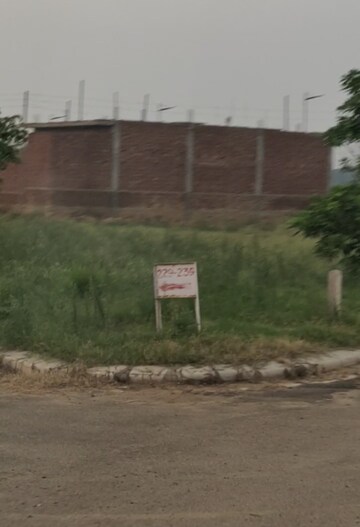  Plot For Sale in Altus Prime, North Mullanpur