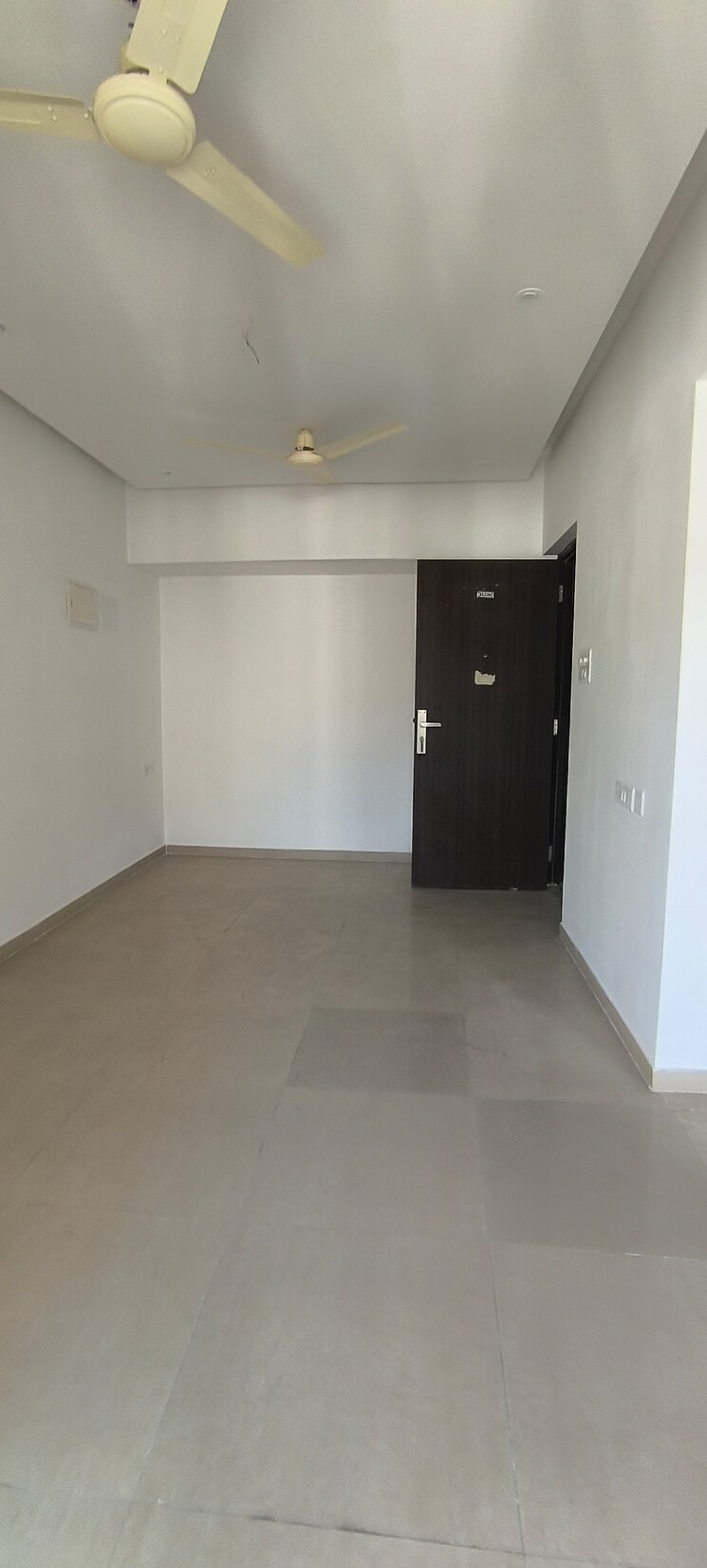 Room, hubtown-gardenia 2 Bedroom 930 Sq.Ft. Apartment In Mira Road Thane 8253255