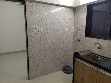 Furnished Amenities in 1 BHK Apartment at Bhoomi Samarth, Goregaon East – for Rent