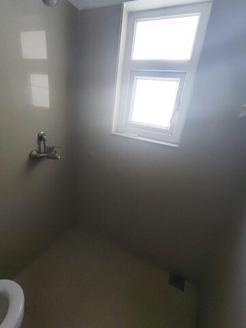 Room in 3 BHK Apartment at Emaar Gurgaon Greens, Sector 102 – for Rent