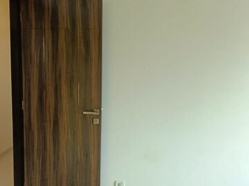  2 BHK Builder Floor at Sector 73 – for Sale