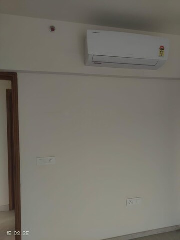Furnished Amenities in 3 BHK Apartment at M3M Flora 68, Sector 68 – for Rent