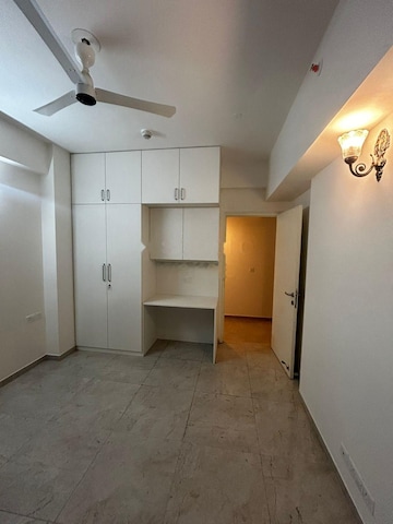 Room in 3.5 BHK Apartment at Tata La Vida, Sector 113 – for Rent