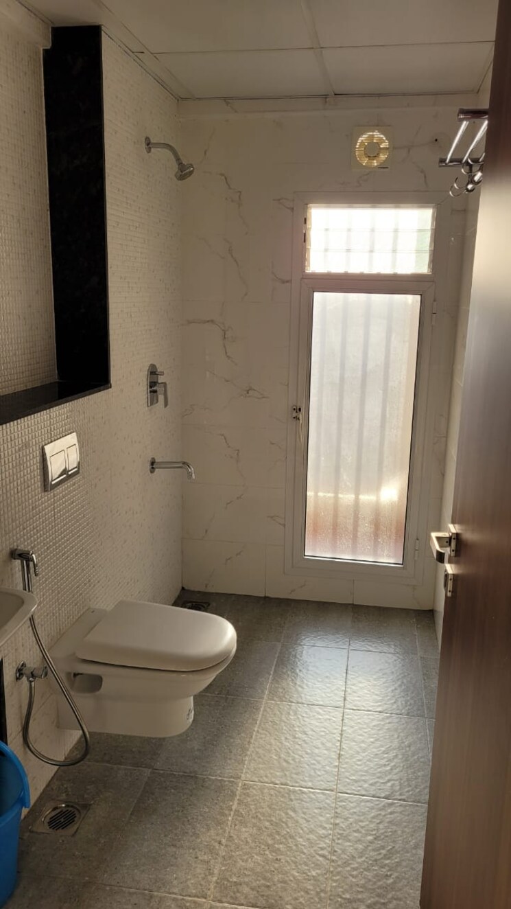 Bathroom, snn-raj-grandeur 2 Bedroom 1275 Sq.Ft. Apartment In Bommanahalli Bangalore 8253331