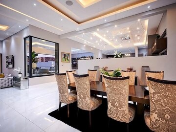Living Room in 6+ BHK Apartment at Mahavir Enclave 1 – for Sale