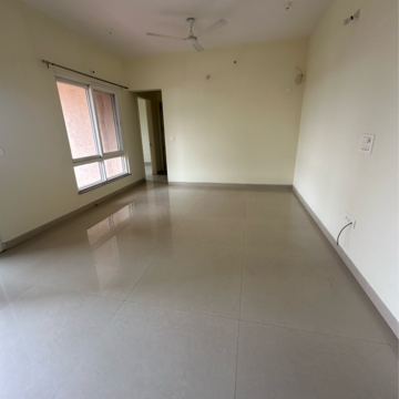 Room in 2 BHK Apartment at Raheja Vistas Phase 1, Mohammadwadi – for Rent