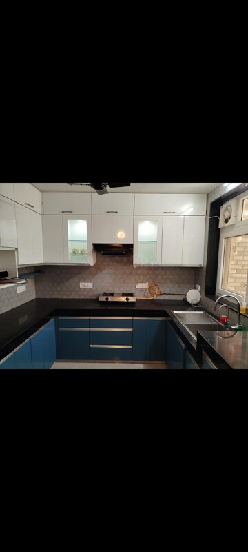 Kitchen in 3.5 BHK Apartment at Kendriya Vihar, Sector 56 – for Rent