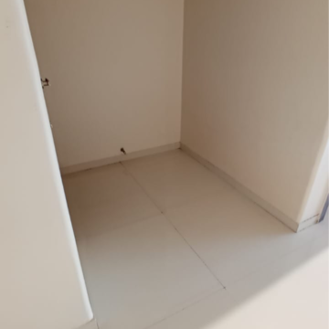Room in 2 BHK Apartment at Dorabjee Paradise Building A&B Condominium, Mohammadwadi – for Rent
