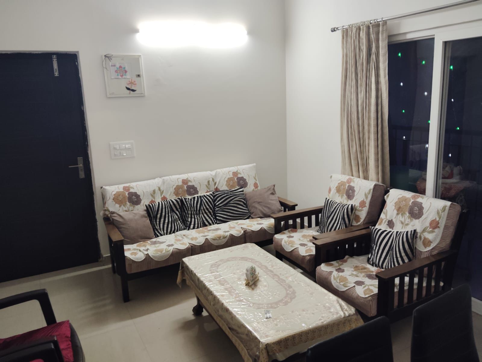 3.5 BHK + Study Room Apartment For Sale in Paras Tierea