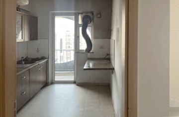 Living Room in 4 BHK Builder Floor at Sector 24 – for Rent