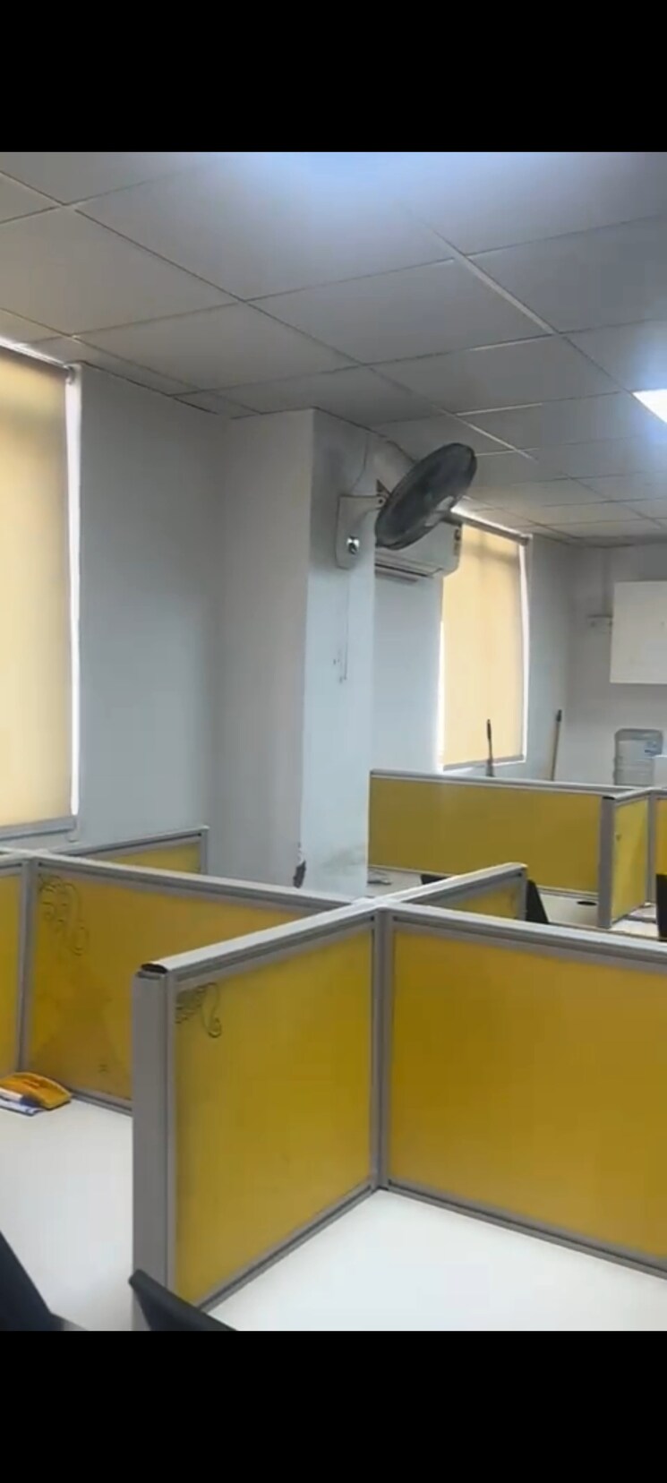 Floor Plan, sector 63 Commercial Office Space 1700 Sq.Ft. In Sector 63 Noida 8253806