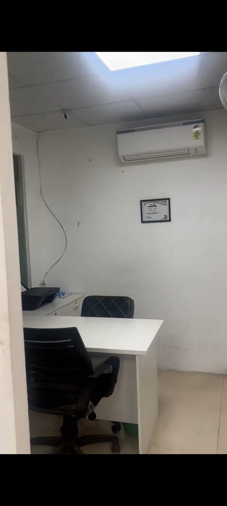 undefined, sector 63 Commercial Office Space 1700 Sq.Ft. In Sector 63 Noida 8253806