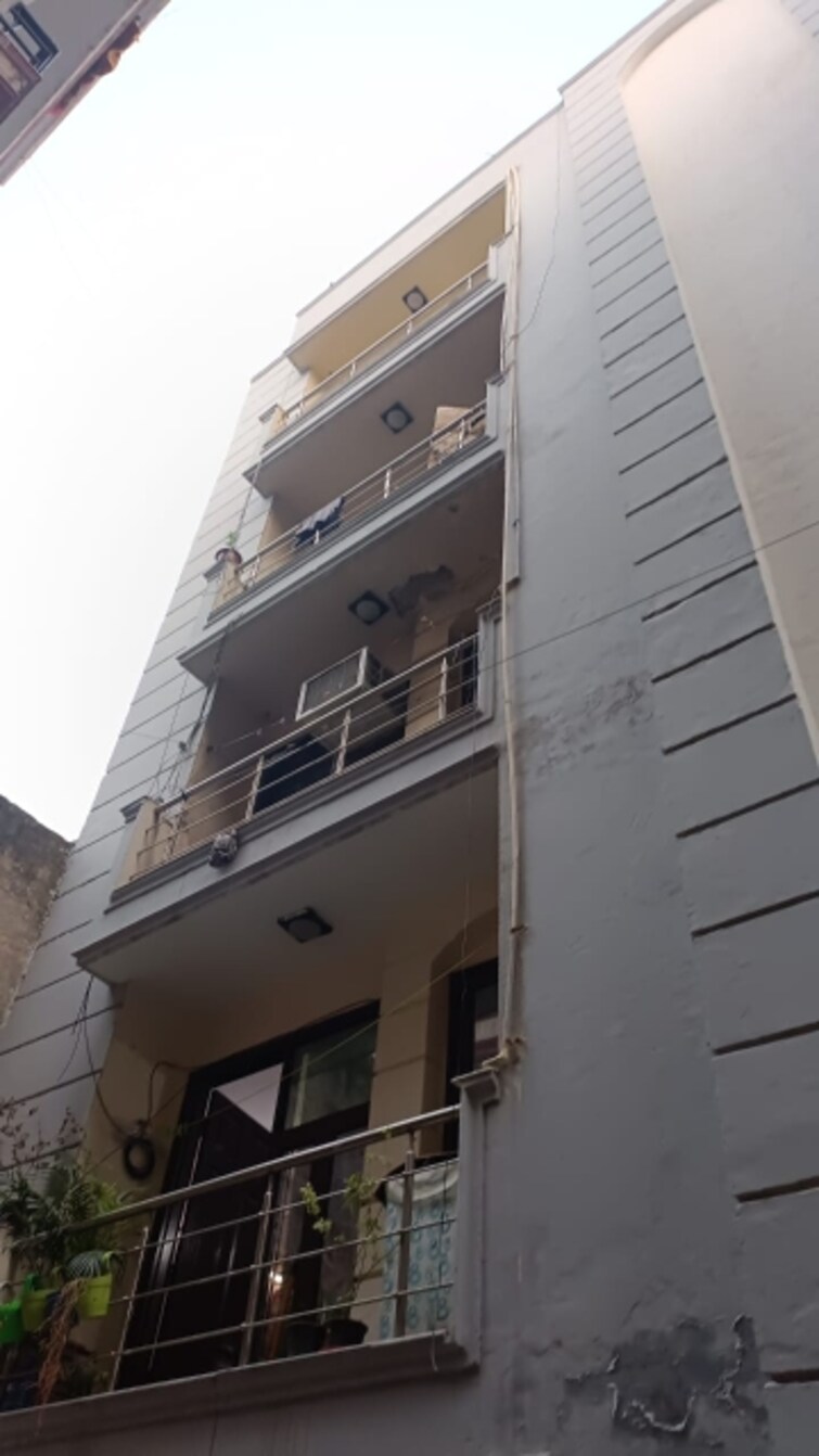 Cover Image, chattarpur 3 Bedroom 1000 Sq.Ft. Builder Floor In Chattarpur Delhi 8253766