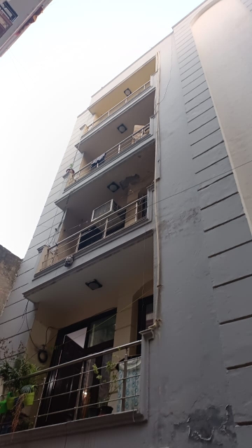 3 BHK + Study Room Builder Floor For Sale in Chattarpur