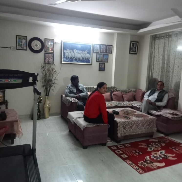 Living Room, chattarpur 3 Bedroom 1000 Sq.Ft. Builder Floor In Chattarpur Delhi 8253766