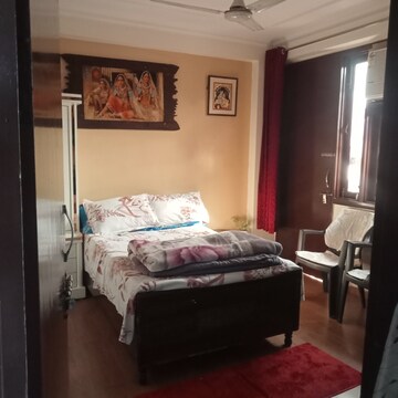 Bedroom in 3 BHK Builder Floor at Chattarpur – for Sale