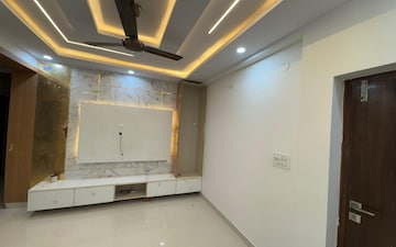 3 BHK Apartment For Sale in Wild Teasel Apartment, Khar West