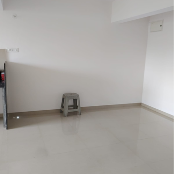 Room in 3 BHK Apartment at SiddhiVinayak Sunshree Emerald, Nibm – for Rent