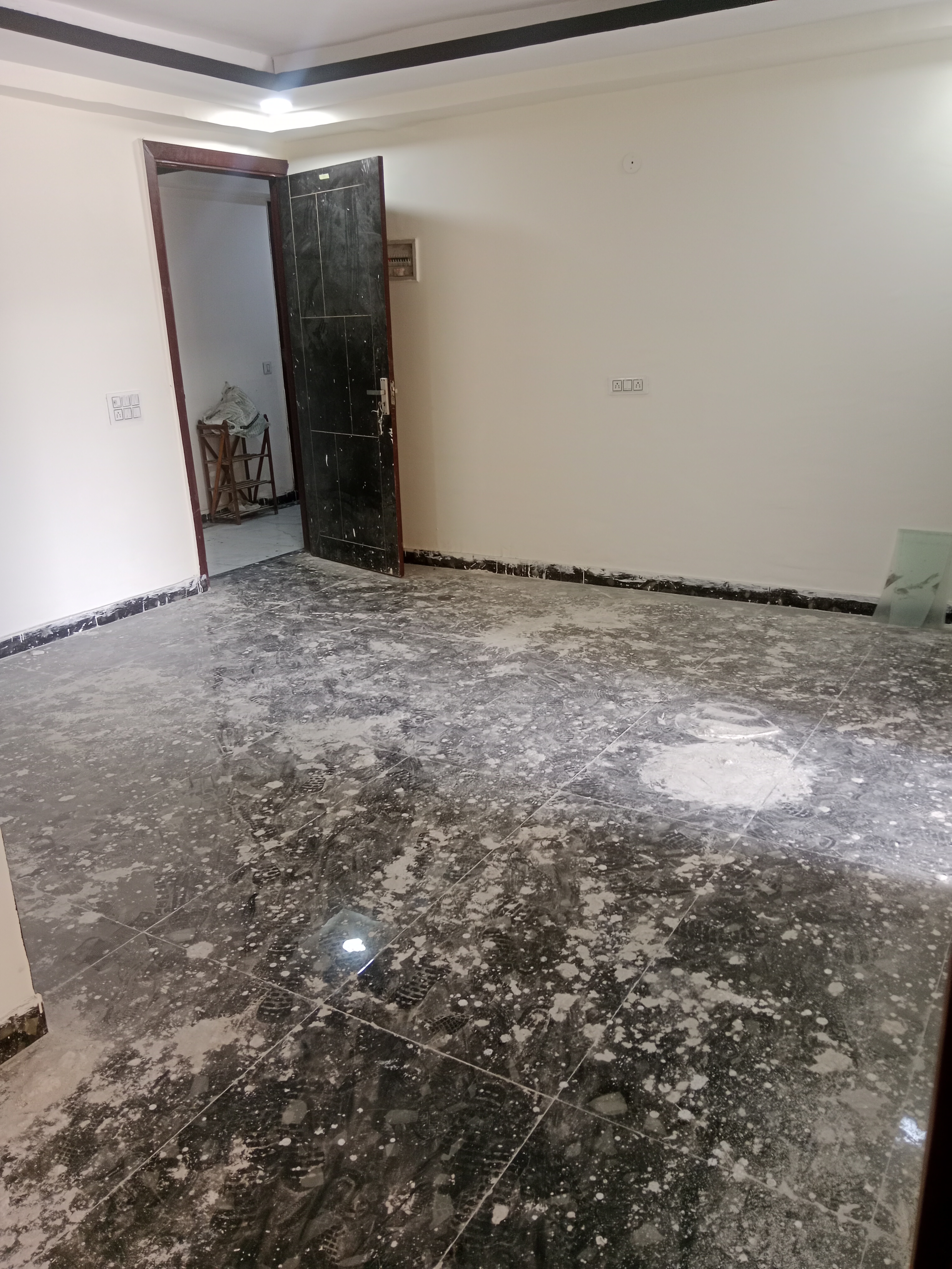 3 BHK Builder Floor For Sale in Sunshine Apartments Sector 73