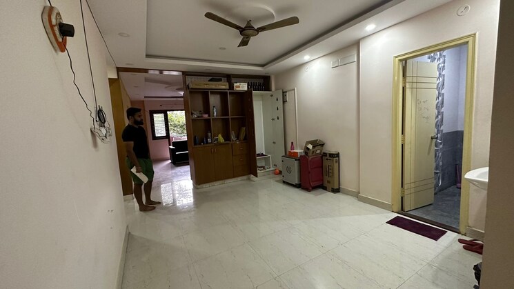  Parking, hsr layout 6+ Bedroom 2100 Sq.Ft. Independent House In Hsr Layout Bangalore 8253949