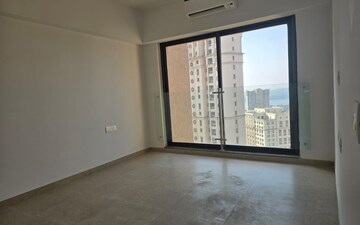 1 BHK Apartment For Rent in Omkar Signet, Malad East